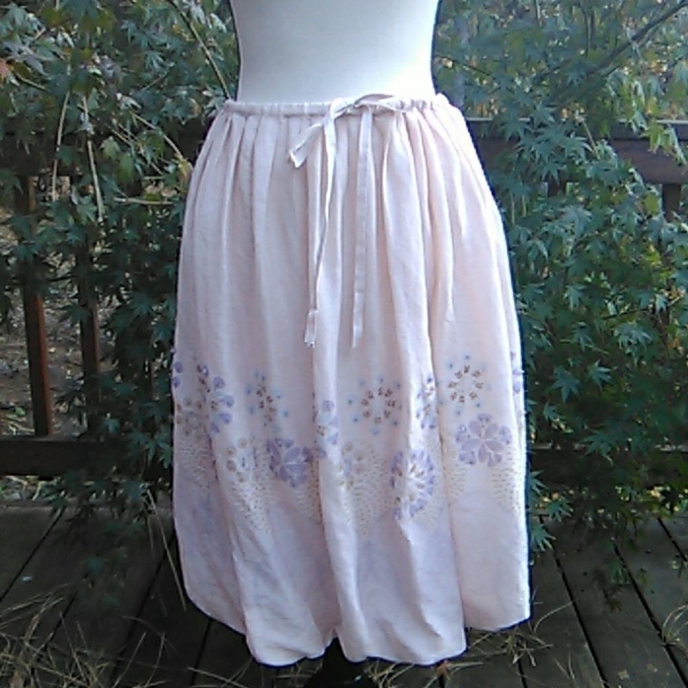 Max Studio Silk and Linen Skirt.
